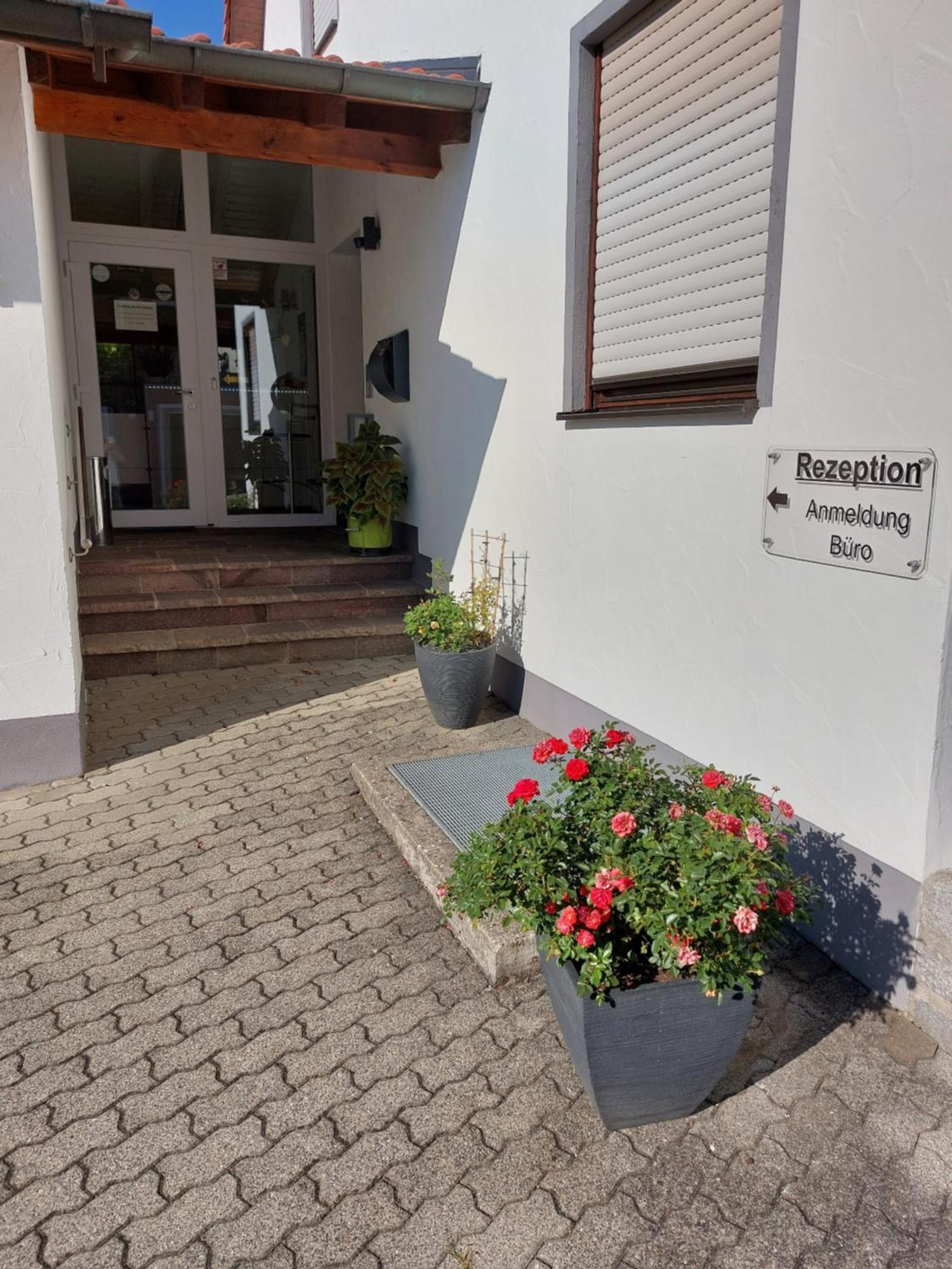 Pension Am Kirchberg Wehringen Kültér fotó